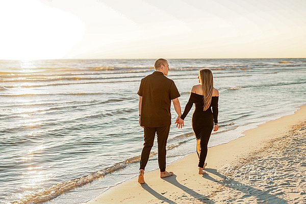 beach engagement photographer